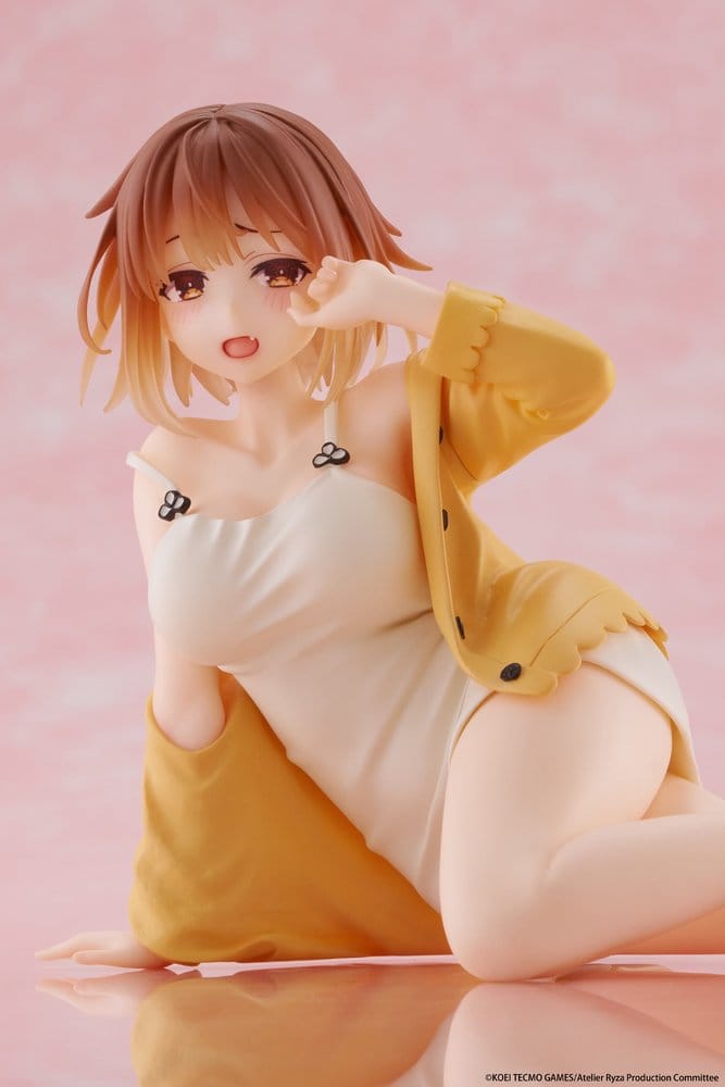 Atelier Ryza: Ever Darkness & the Secret Hideout Desktop Cute PVC Figure Ryza (Nightwear Ver.) Reissue 13 cm - Taito Prize Statues