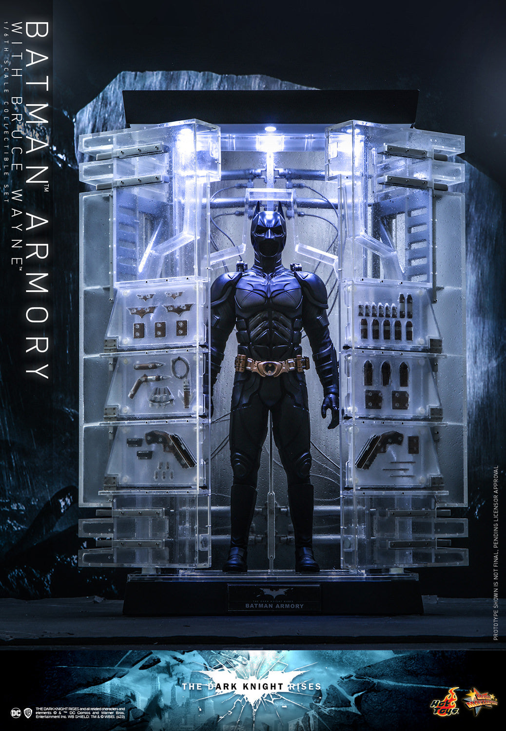 Bruce Wayne With Batman Armory: The Dark Knight Rises: Hot Toys